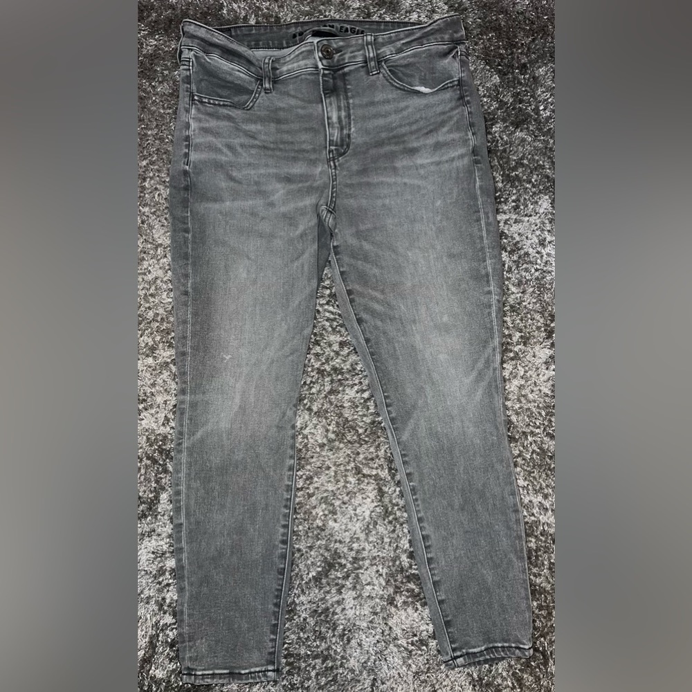 LIKE NEW! American Eagle Next Level Stretch Gray Jegging, Size: 12 X-Short